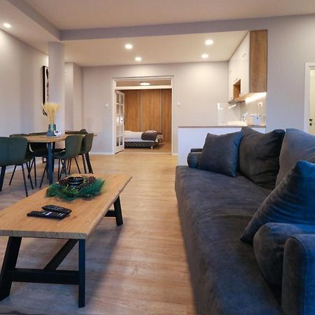 Heart Of Nis Lux Apartment Exterior photo