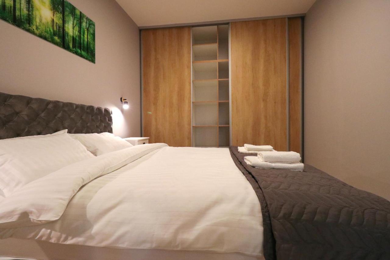 Heart Of Nis Lux Apartment Exterior photo
