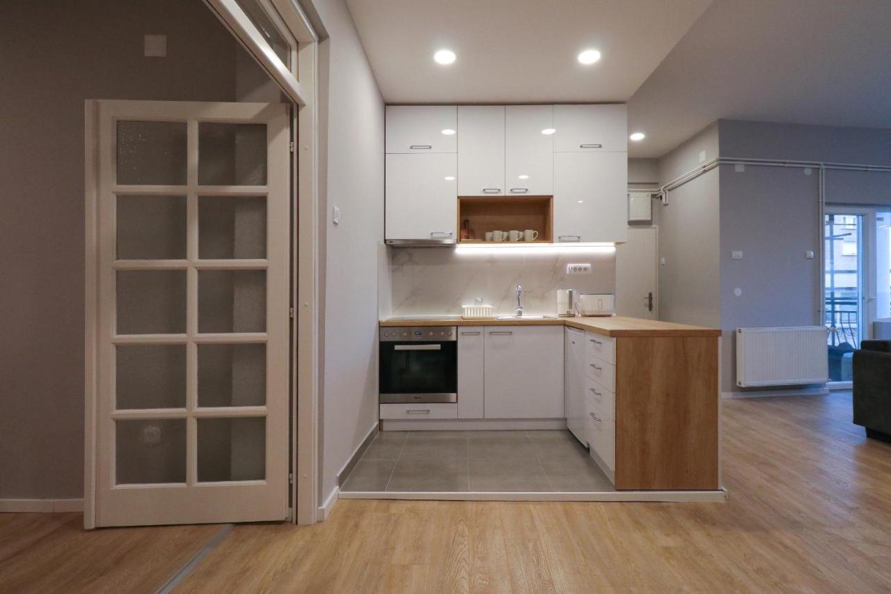 Heart Of Nis Lux Apartment Exterior photo